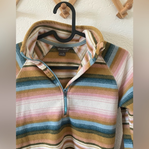 Eddie Bauer women’s quest fleece, striped - Picture 4 of 4